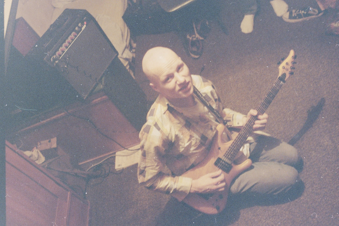 KRÁTKÁ A BEZVÝZNAMNÁ EPIZODA S AUTOMATICKÝM BUBENÍKEM